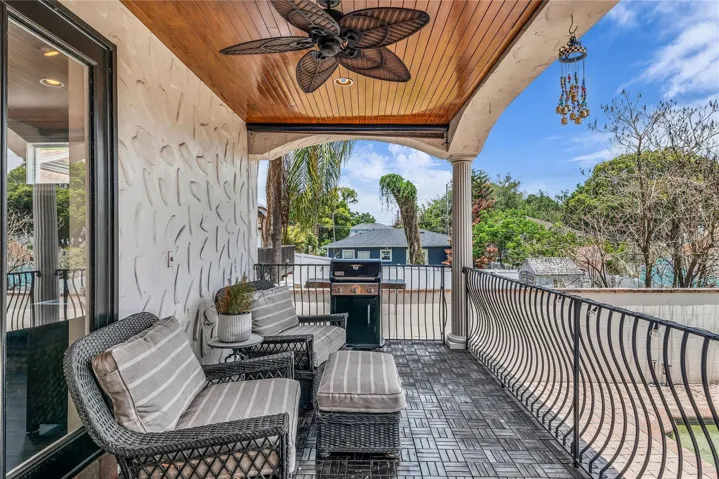 Fabulous backporch overlooking the pool