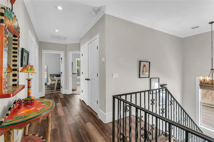 Upstairs landing leading to the additional 3 bedrooms