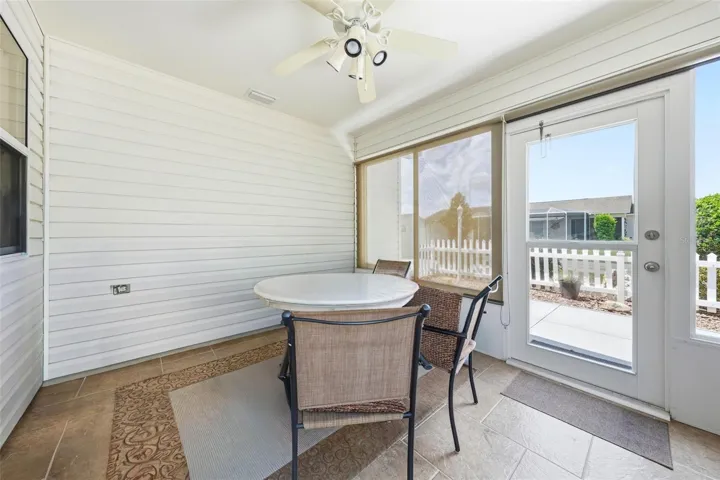 Enclosed front lanai