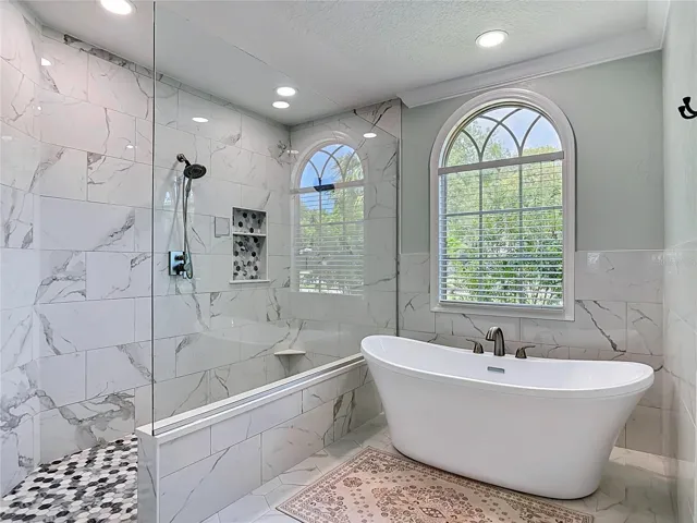 ensuite bath