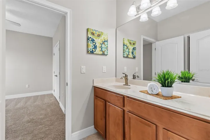 Third Full Bathroom- Jack-N-Jill
