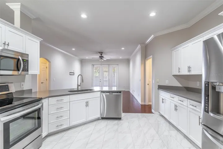 Great kitchen for entertaining