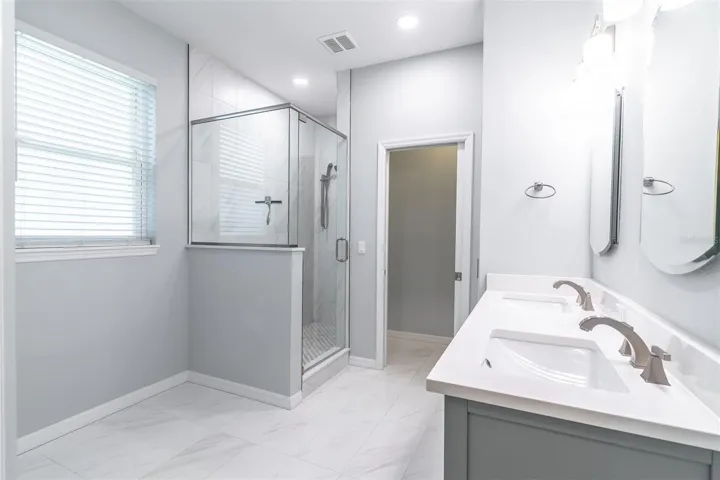 Great lighting and lots of space