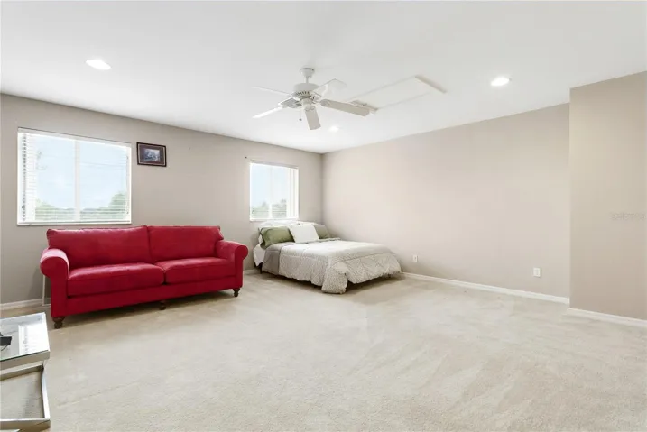 Upstairs loft 