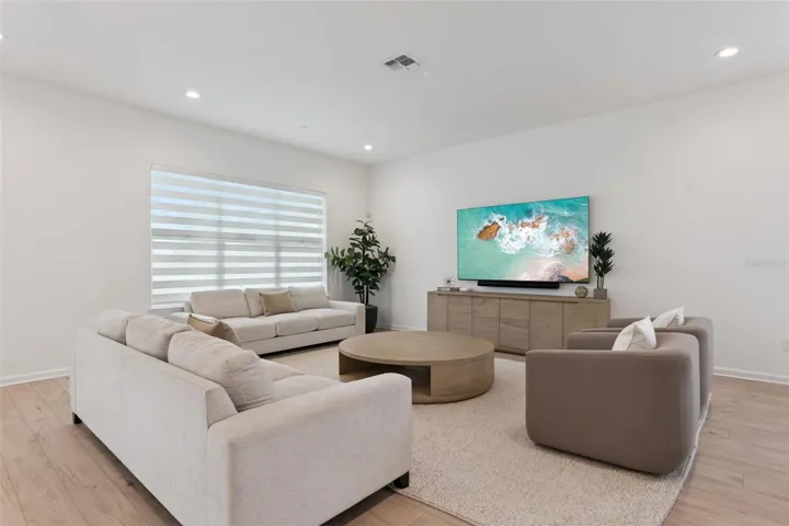 bright and spacious great room
