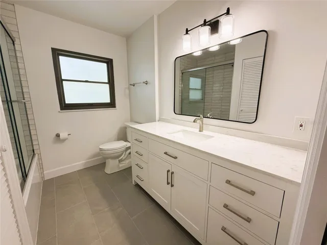 wnd Bathroom