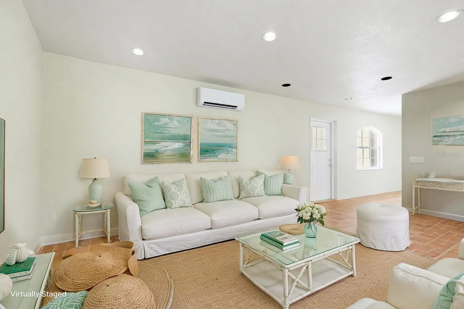 virtual staged in law suite