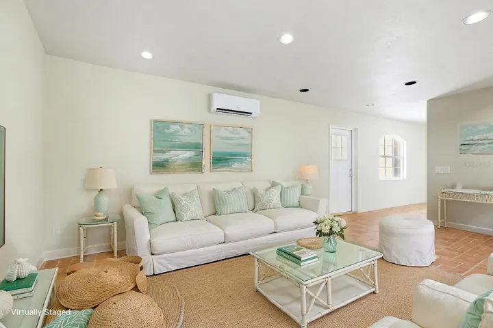 virtual staged in law suite