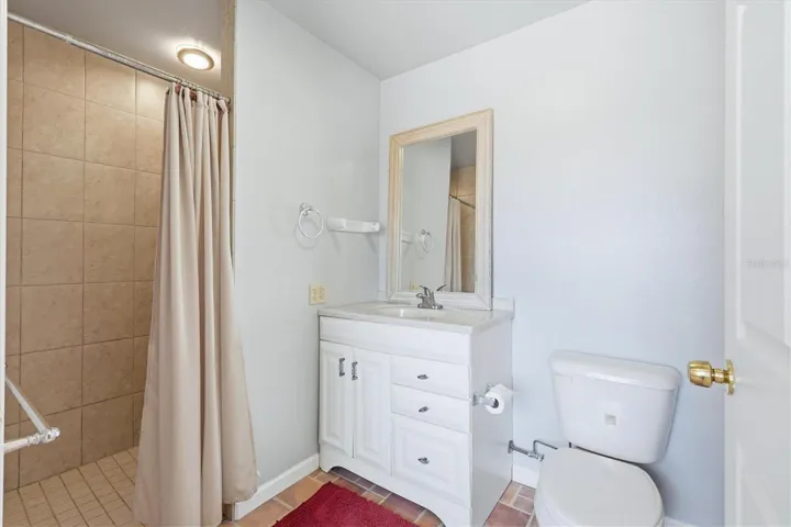 In Law Suite Bath