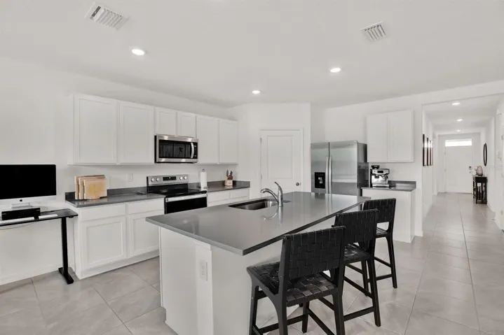 All kitchen appliances included