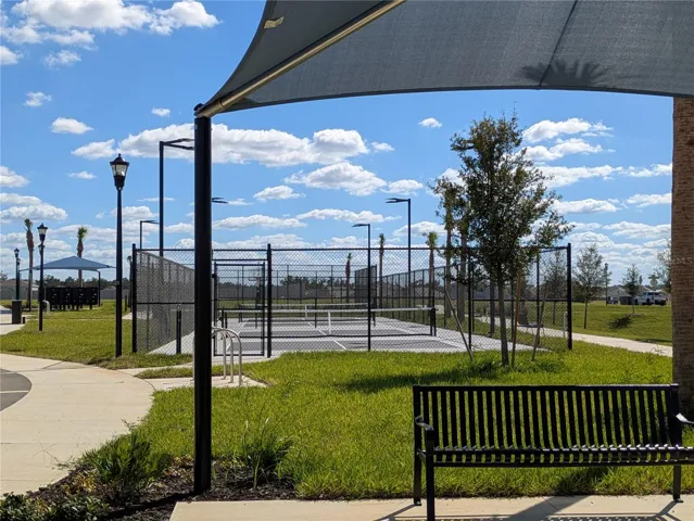 Summit View Courts