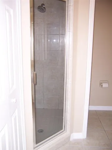Separate shower