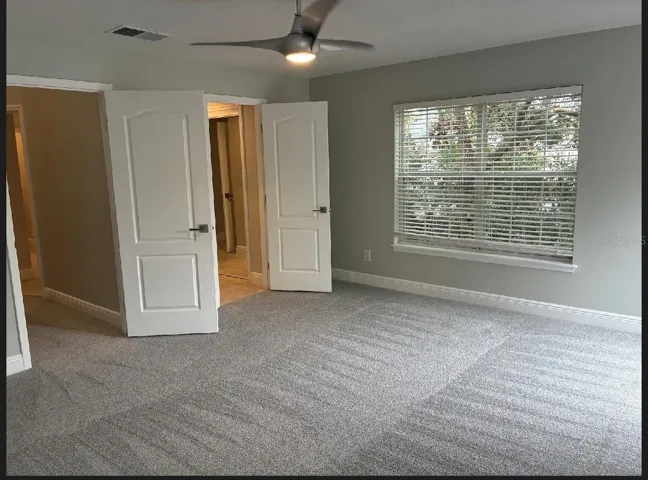 Third bedroom en-suite bathroom and walk-in closet