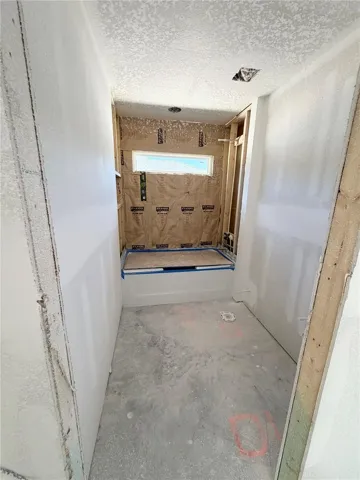 Guest bathroom.