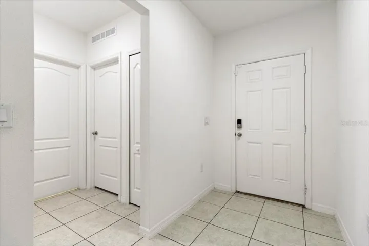Front of Home, Entry to Bedrooms