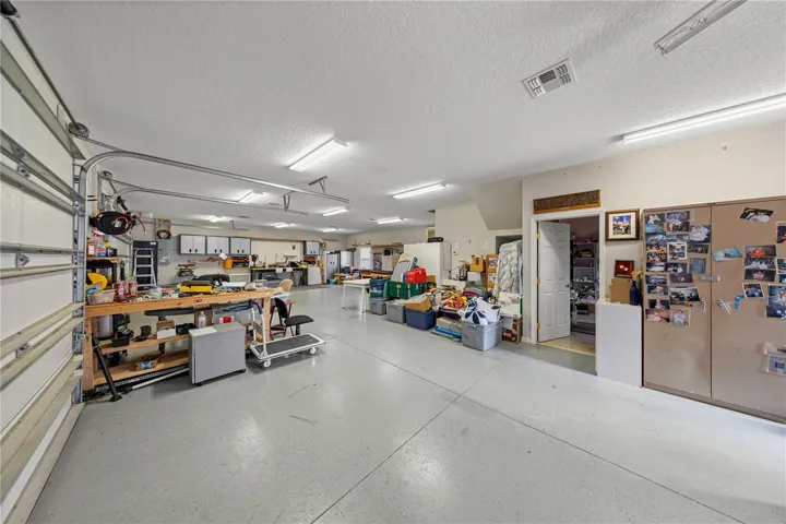 4 car detached garage