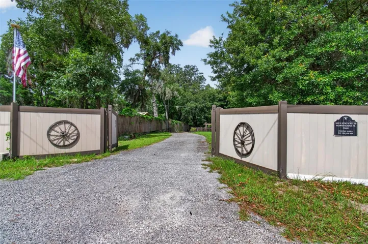 ENTRANCE TO PROPERTY