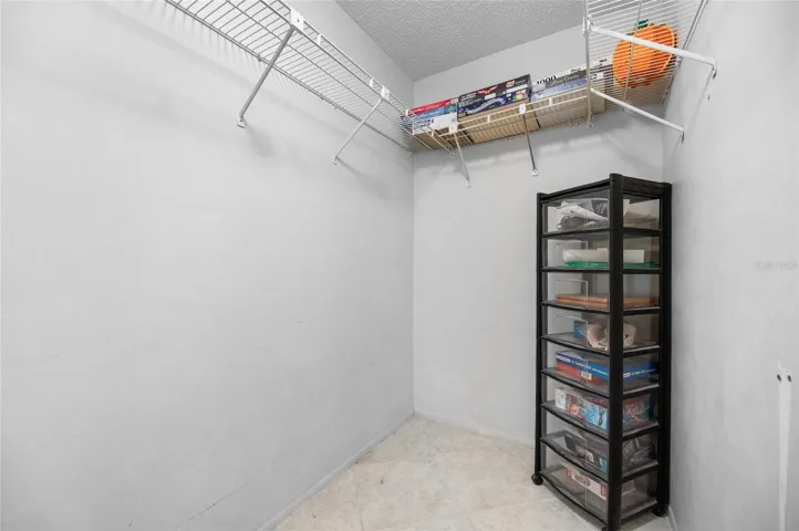 Walk in Closet