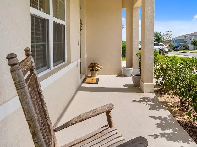 Front porch of 5/3 home for sale @ 9500 Black Walnut Dr. Clermont 34715