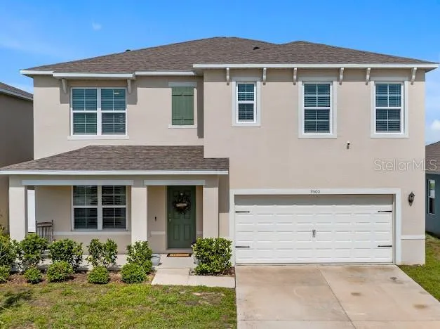 Front view of 5/3 home for sale @ 9500 Black Walnut Dr. Clermont 34715
