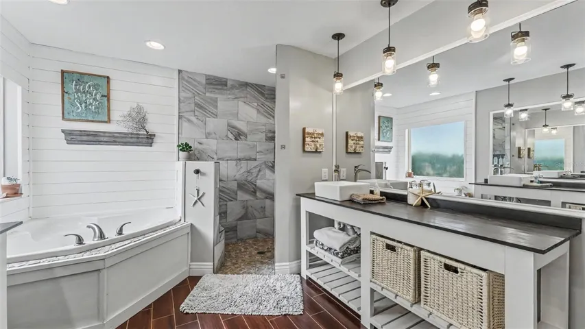primary bath