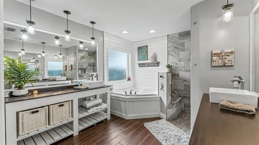 Primary bath