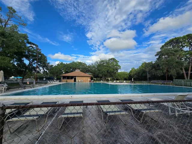 LARGE COMMUNITY POOL