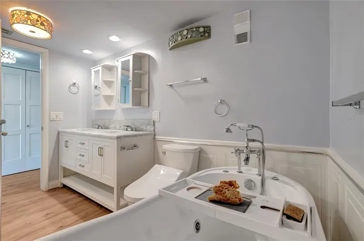 Main Bath