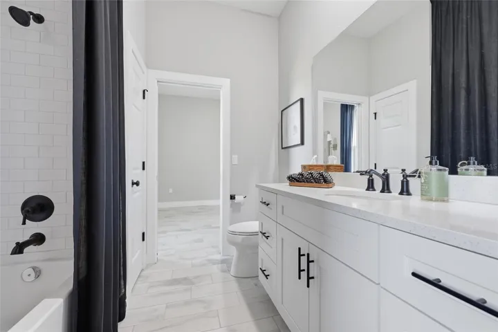 jack and jill bath