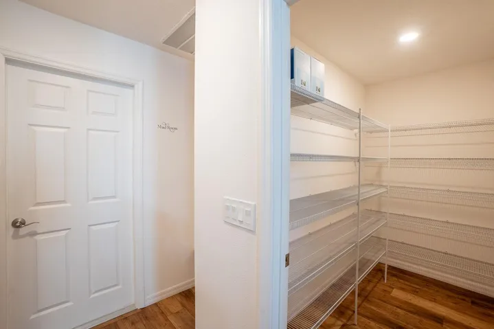 walk-in pantry