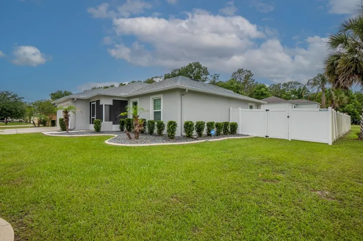 Fenced corner lot