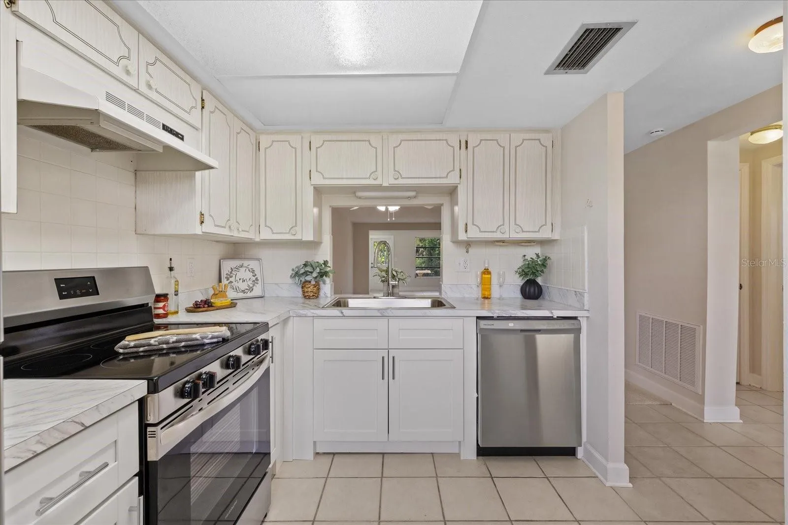 Kitchen views to the water
