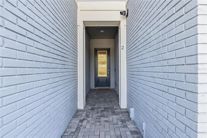 Private entryway