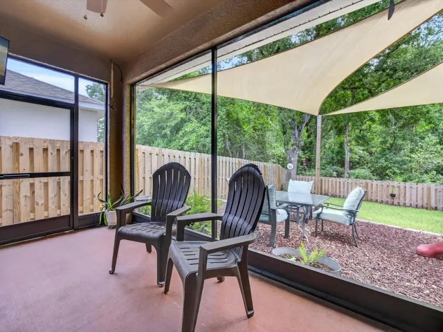 Screened in porch