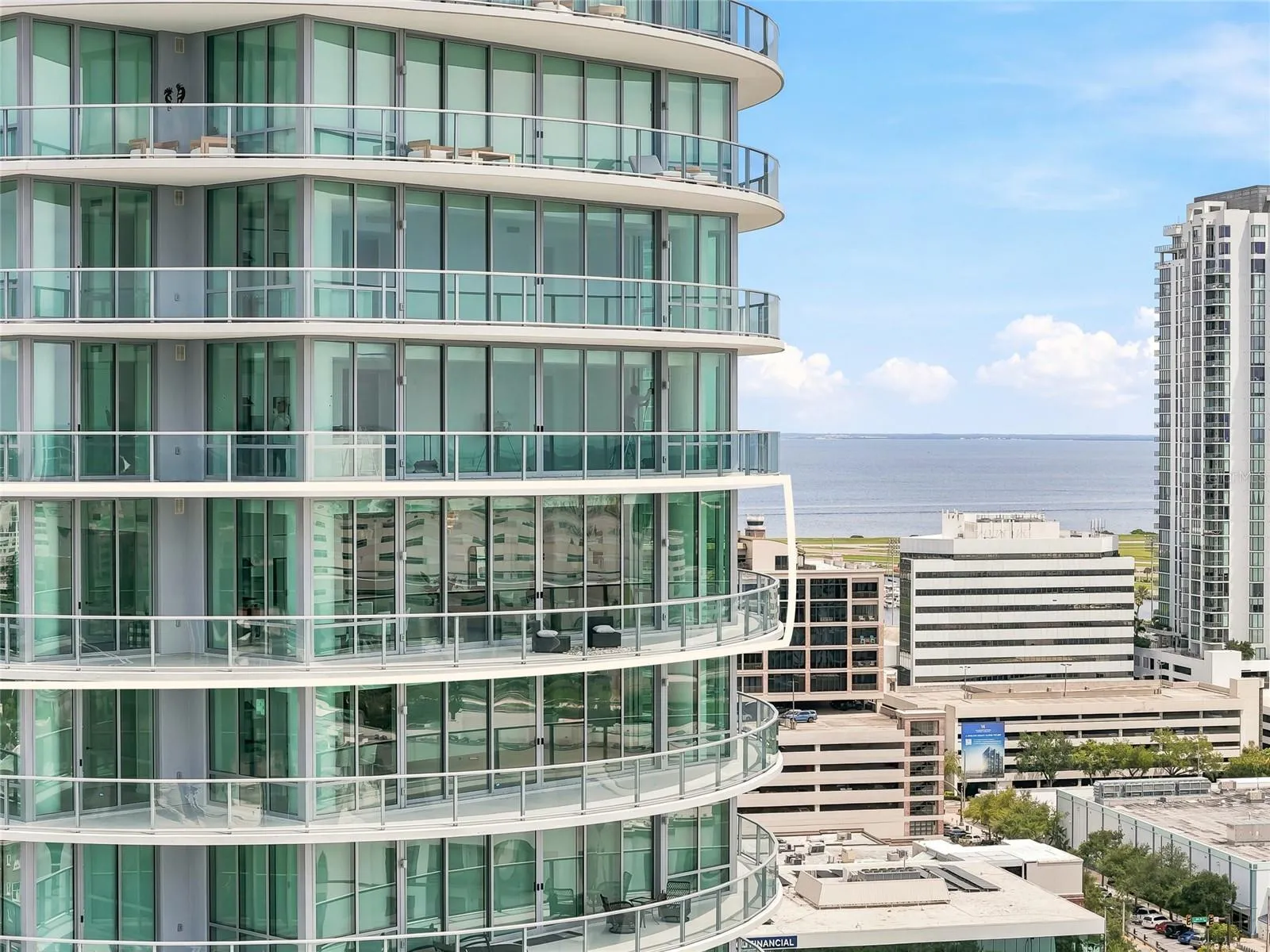 Panoramic views of the Gulf and downtown St. Petersburg from #1901.