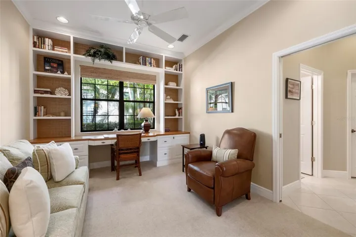 Den Flex Room