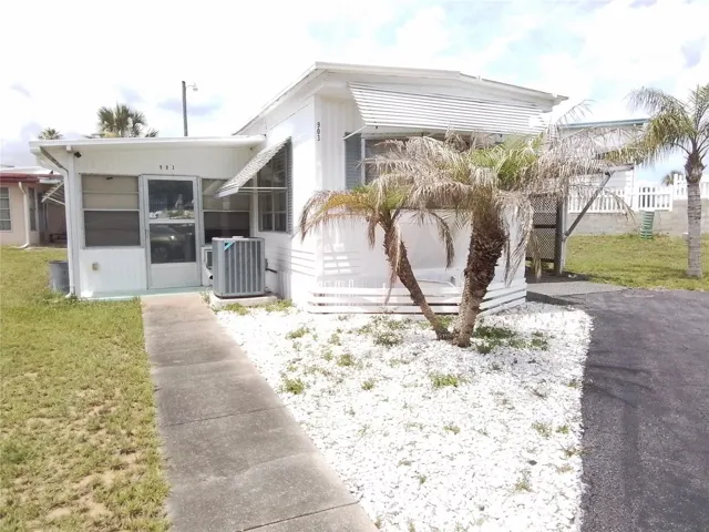 Walkway to patio