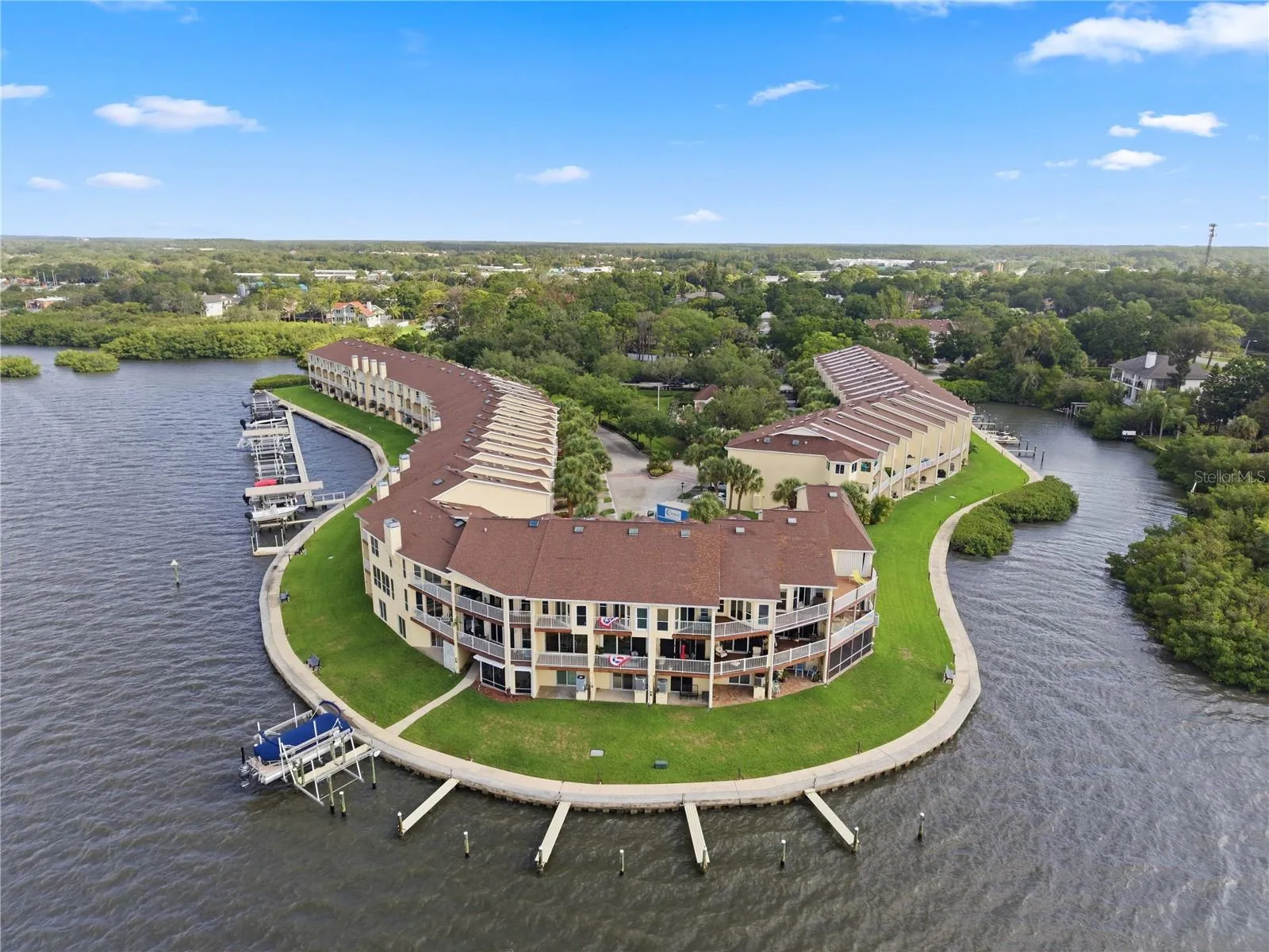 most affordable HOA fee on a water community-$473/yr