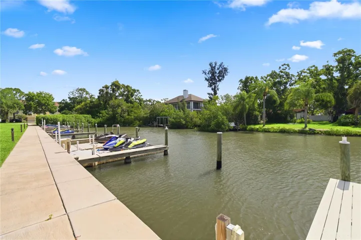 deeded private dock with water and electricity