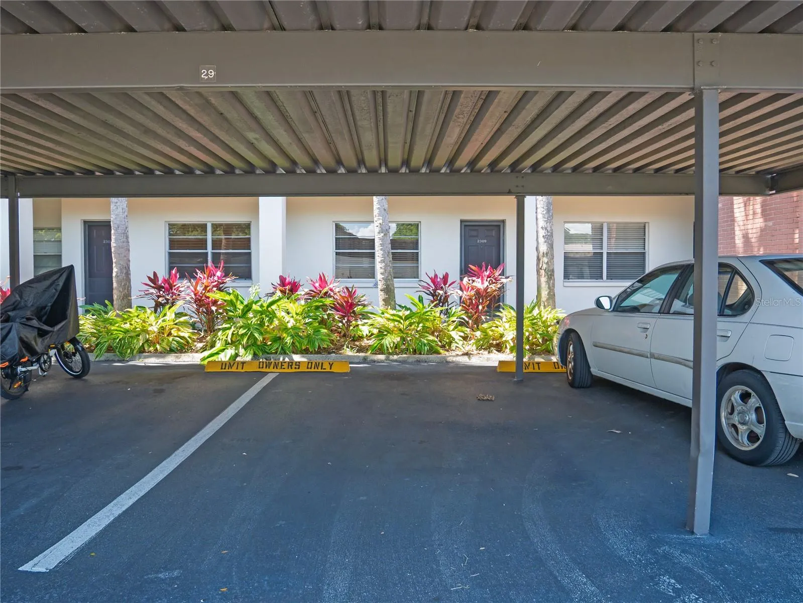 Carport