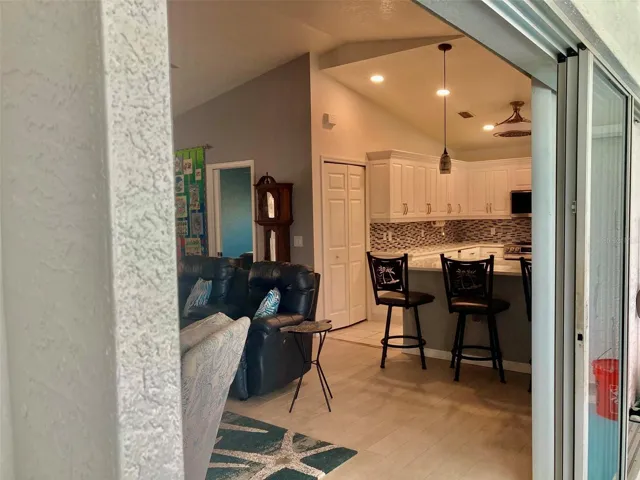 From Lanai to living, pocket glass doors