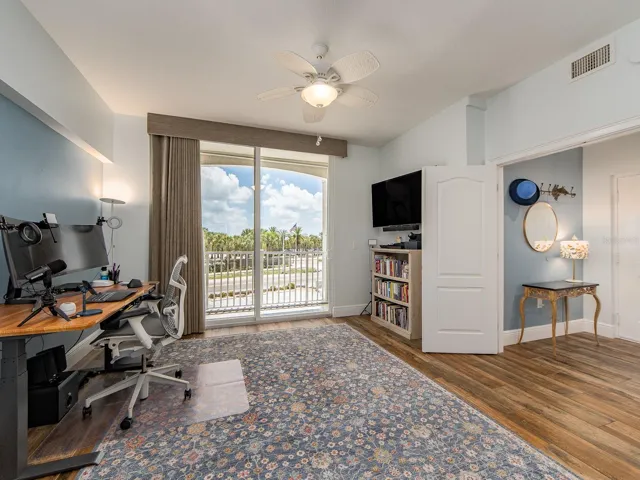 Front bedroom