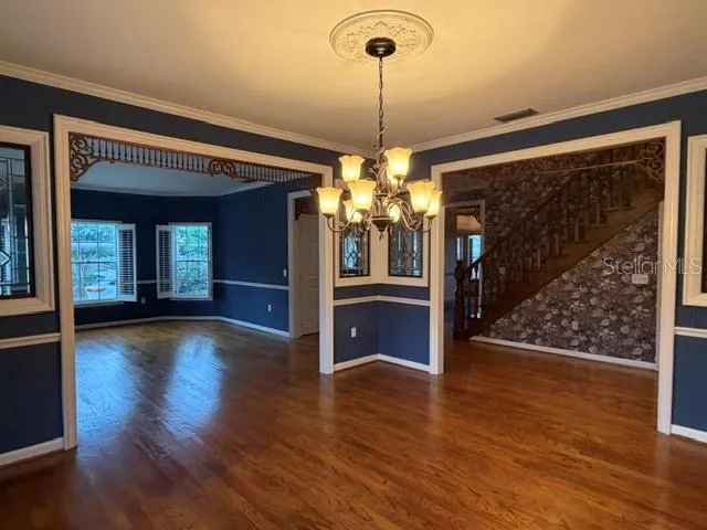 Formal dining