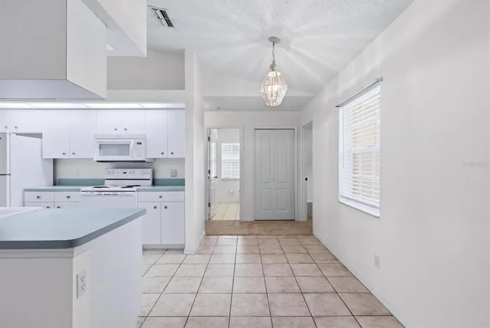 Eat-in Space in Kitchen