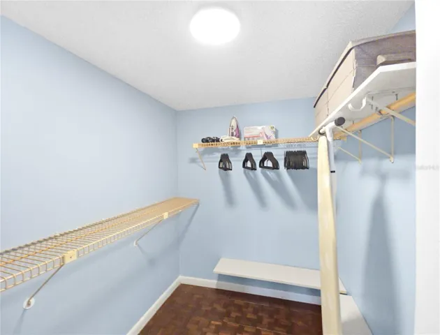 Walk in Closet