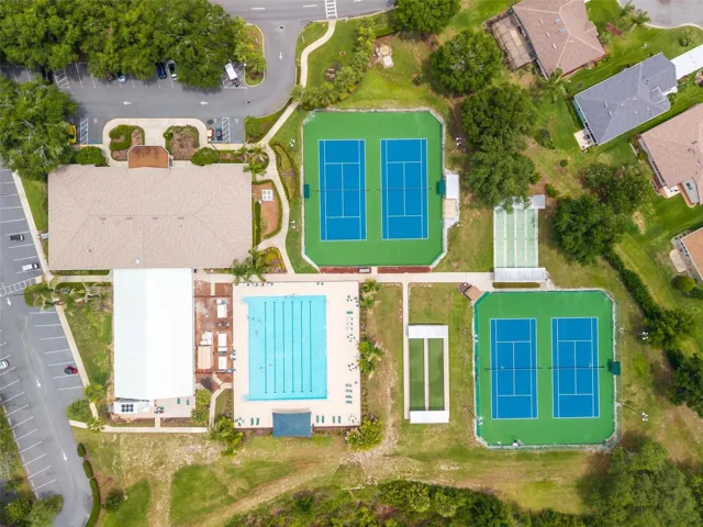 Community Clubhouse and Amenities