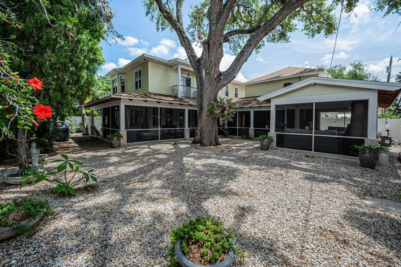 This property is a lot and a half. Pleanty of room for the kids to play with your furry family members.