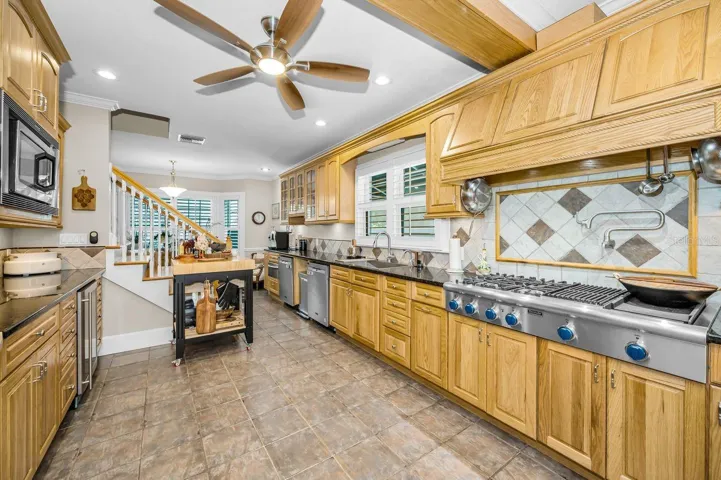 Elegance, and spacious   kitchen provides the perfect cooking experience!