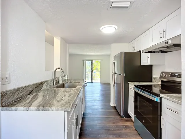 Newly renovated kitchen.
