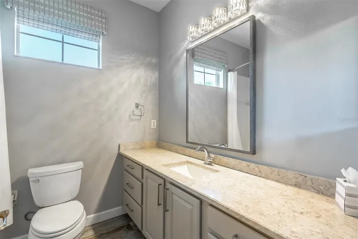 2nd Bathroom